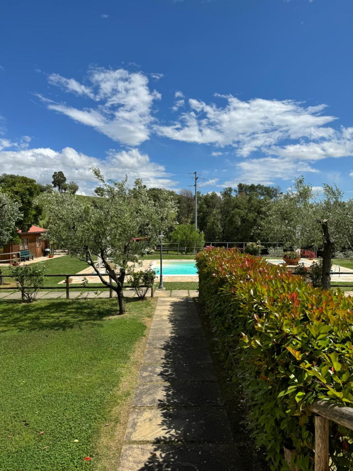 Montenovo Country House Ostra Vetere Eksteriør billede