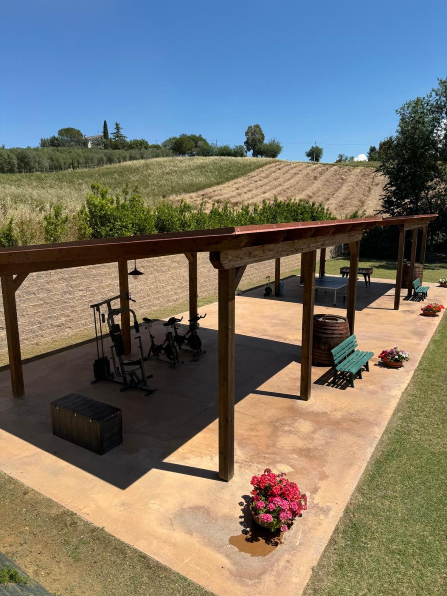 Montenovo Country House Ostra Vetere Eksteriør billede