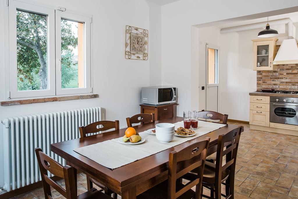 Montenovo Country House Ostra Vetere Eksteriør billede