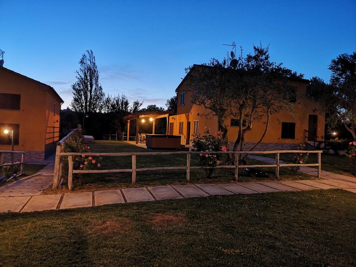 Montenovo Country House Ostra Vetere Eksteriør billede